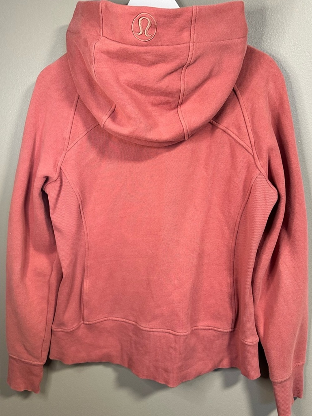 Lululemon Scuba Hoodie Size 12 in Brier Rose - Picture 4 of 7